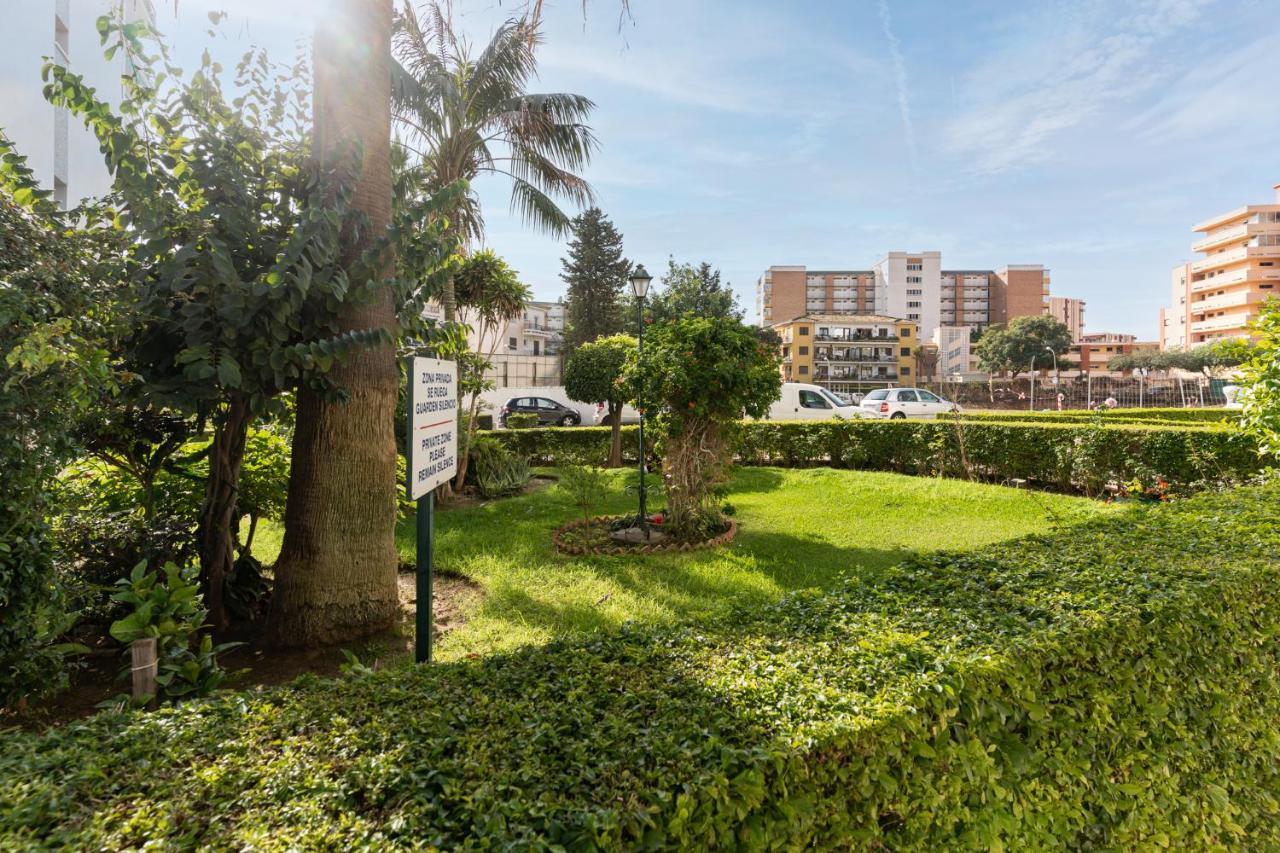 Blonzu Camerun Benalmadena Exterior photo